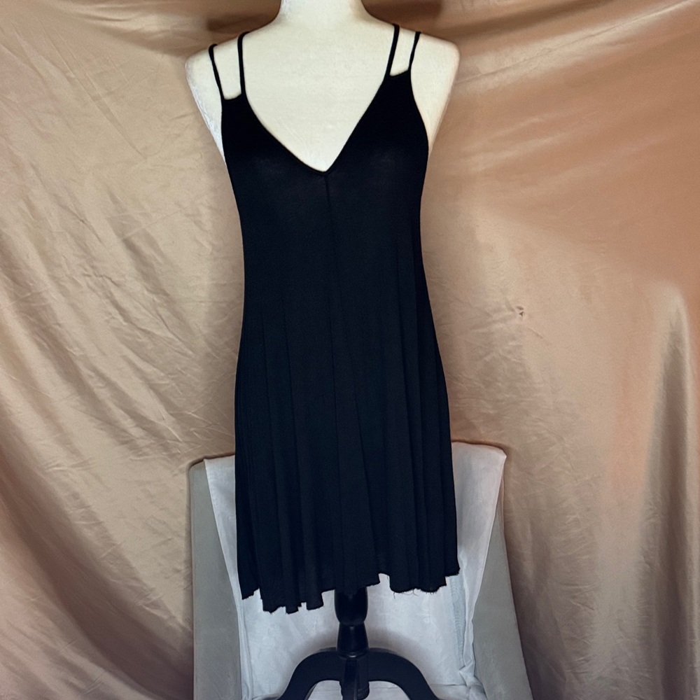 Forever 21 Black Double-Strap V-Neck Swing Dress with or without jacket